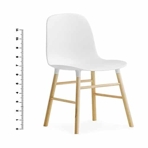 Form Chair Miniature White H: 13,3 x L: 7,9 x D: 8,7 cm