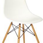 Vitra Eames Plastic Side Chair DSW Untergestell Ahorn gelblich / Sitzschale weiß 440023000204