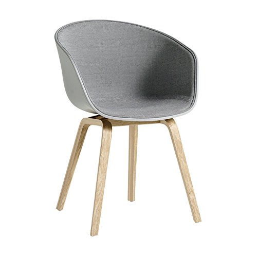 HAY About a Chair 22 Stuhl mit Spiegelpolster Eiche, Hellgrau Schale betongrau Stoff Surface 120 Gestell geseifte Eiche